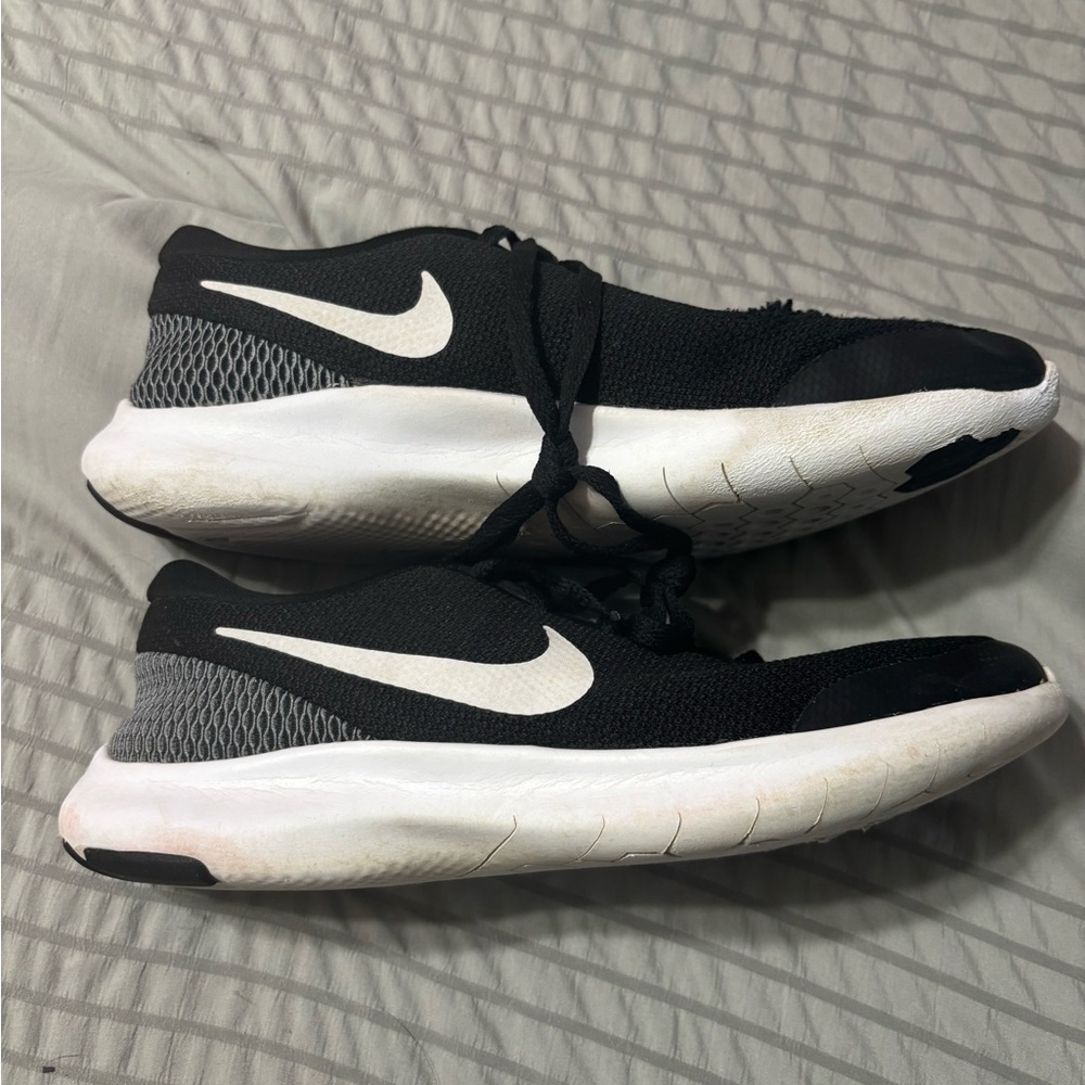 Nike Black and White Athletic Shoes
